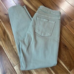 JustUSA light green Rhea skinny jean. Size 30